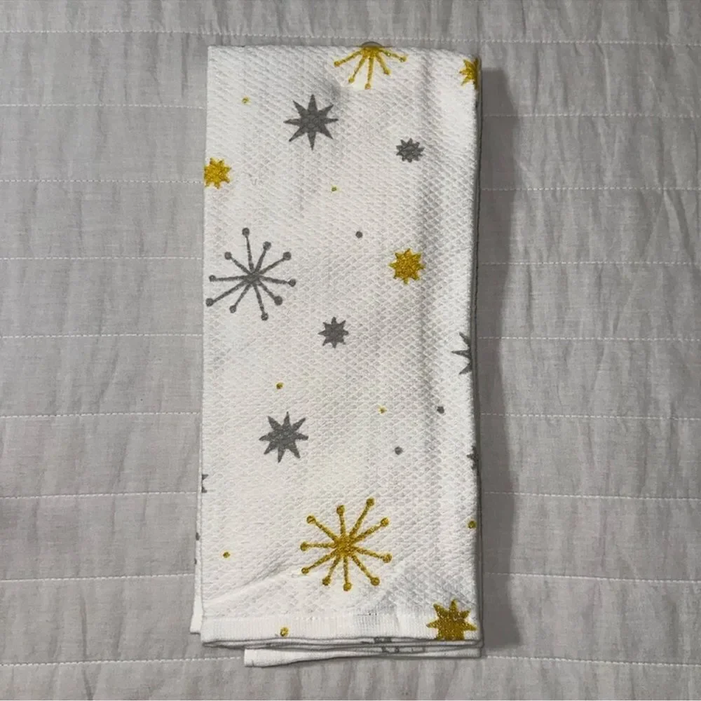 kate spade Christmas Star White Gold Silver Gray Cotton Kitchen 2 Towel Set